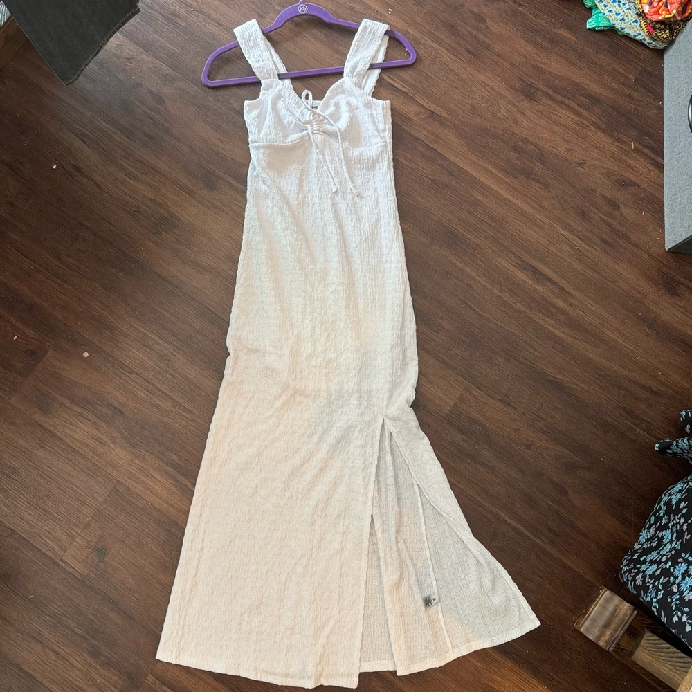 Madden Girl White Sleeveless Dress